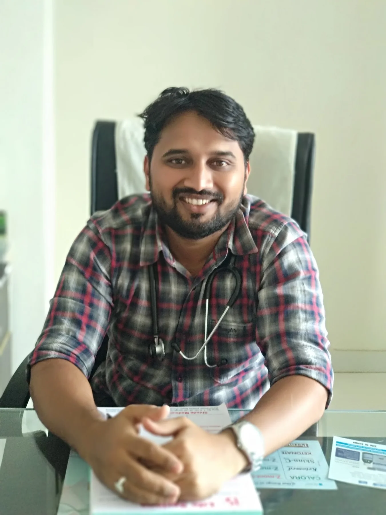 Dr. Deepak Shinde, Consultant Gynaecologist & Obstetrician